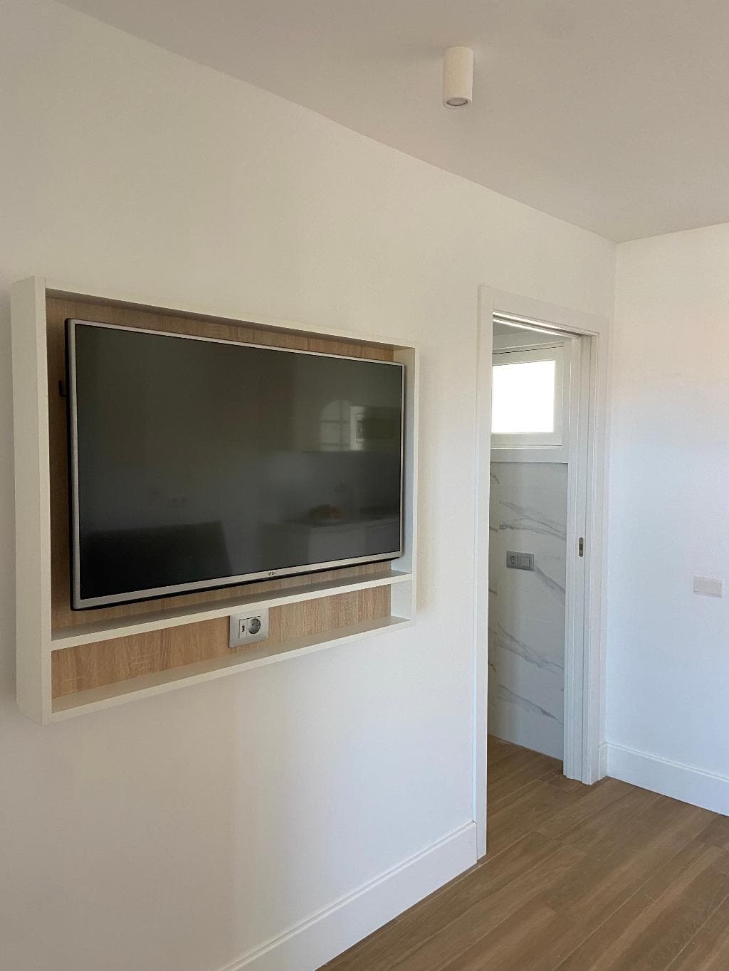 Stay at Laguna Park 1