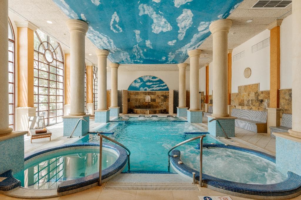 Stay at R2 Rio Calma Hotel